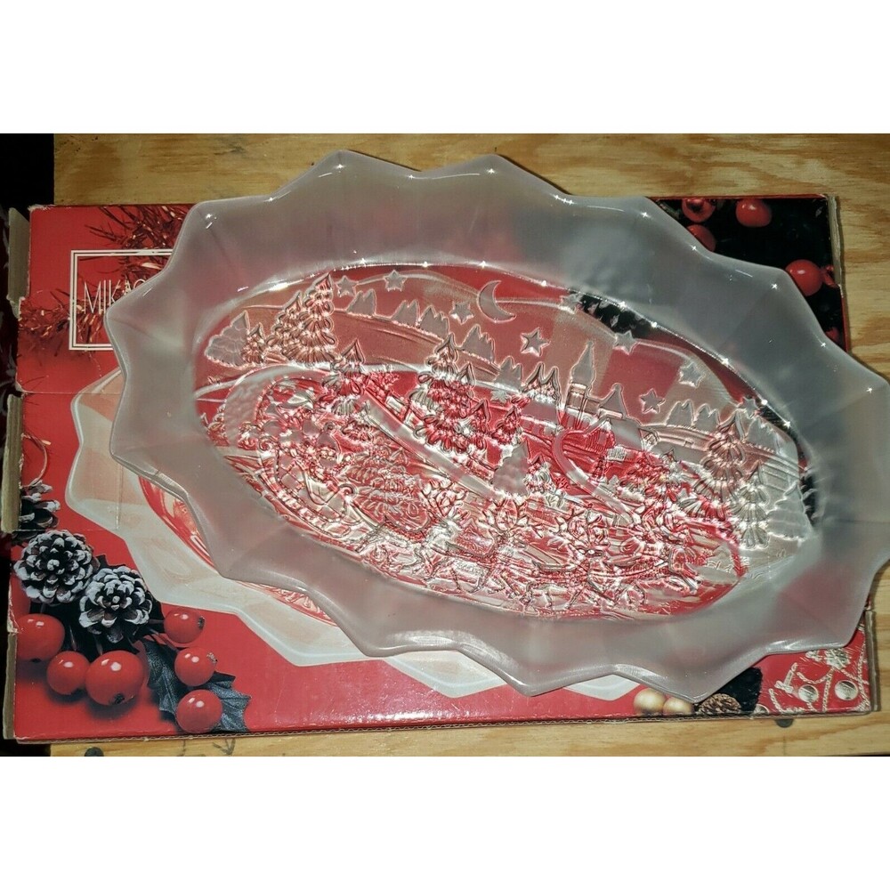 Mikasa Oval Sweet Snack  Dish Christmas Deck The Halls Happy Holidays Winter